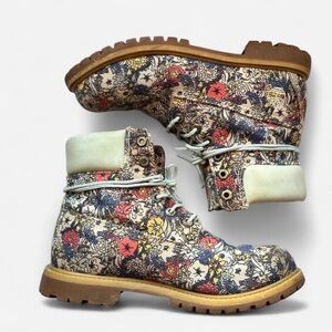Timberland Limited Edition Floral Boots size 8.5